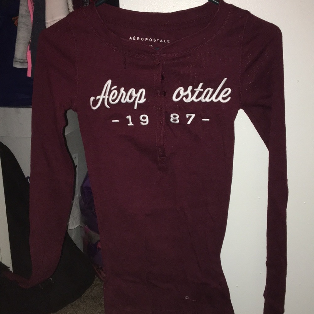 Aeropostale long sleeve maroon shirt